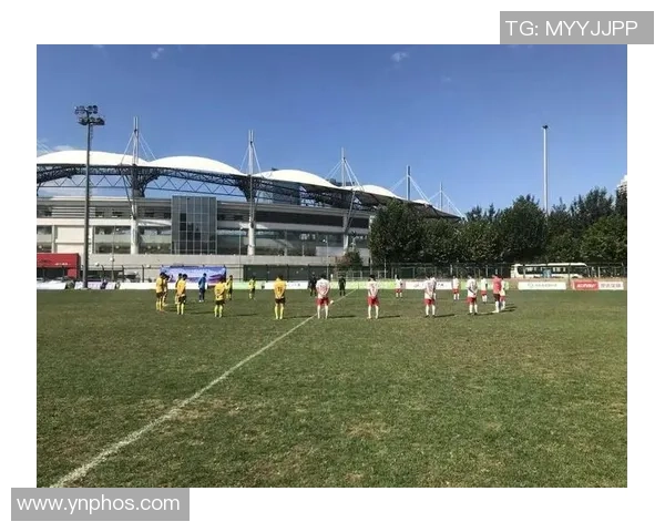 朝鲜与伊拉克U19青年队激战正酣争夺亚洲足球赛晋级资格